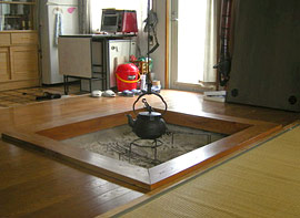 囲炉裏があります